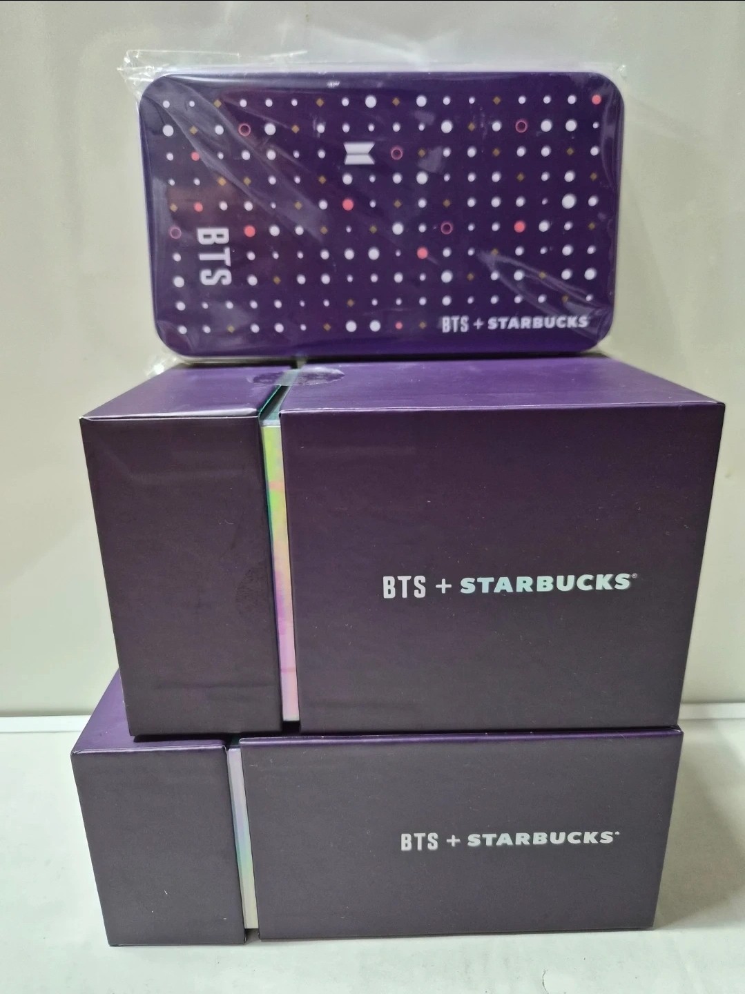 BTS x Starbucks Korea 2020 2 Glass + Purple Tassel Keychain Set BTS x Starbucks Korea 2020 2 Glass + Purple Tassel Keychain Set