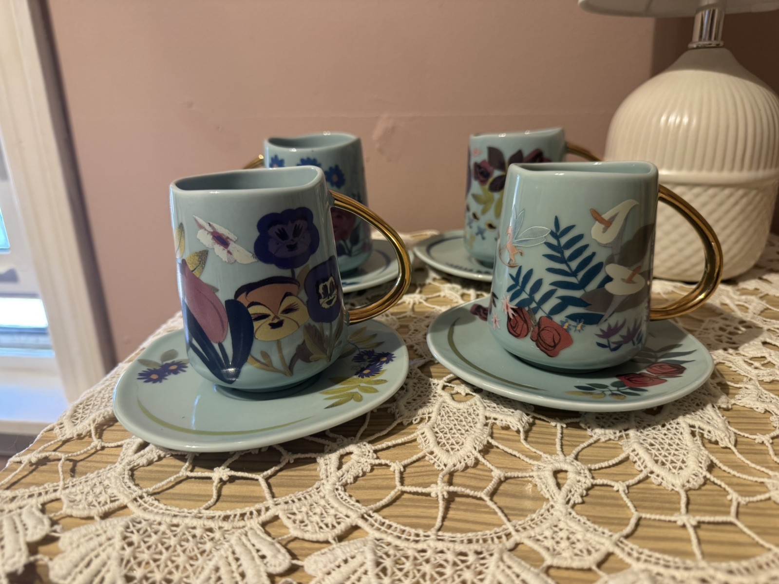 Disney Alice in Wonderland 70th Anniversary Tea Cup Set Mary Blair