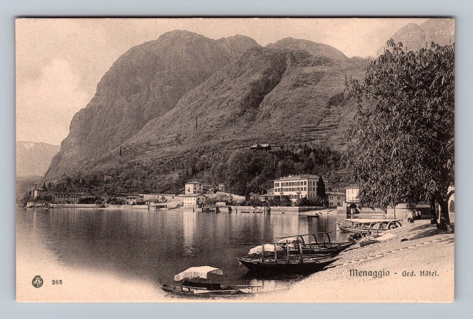 Italy- Menaggio Grand Hotel Standard Souvenir Post Old Card PC Vintage Postcard