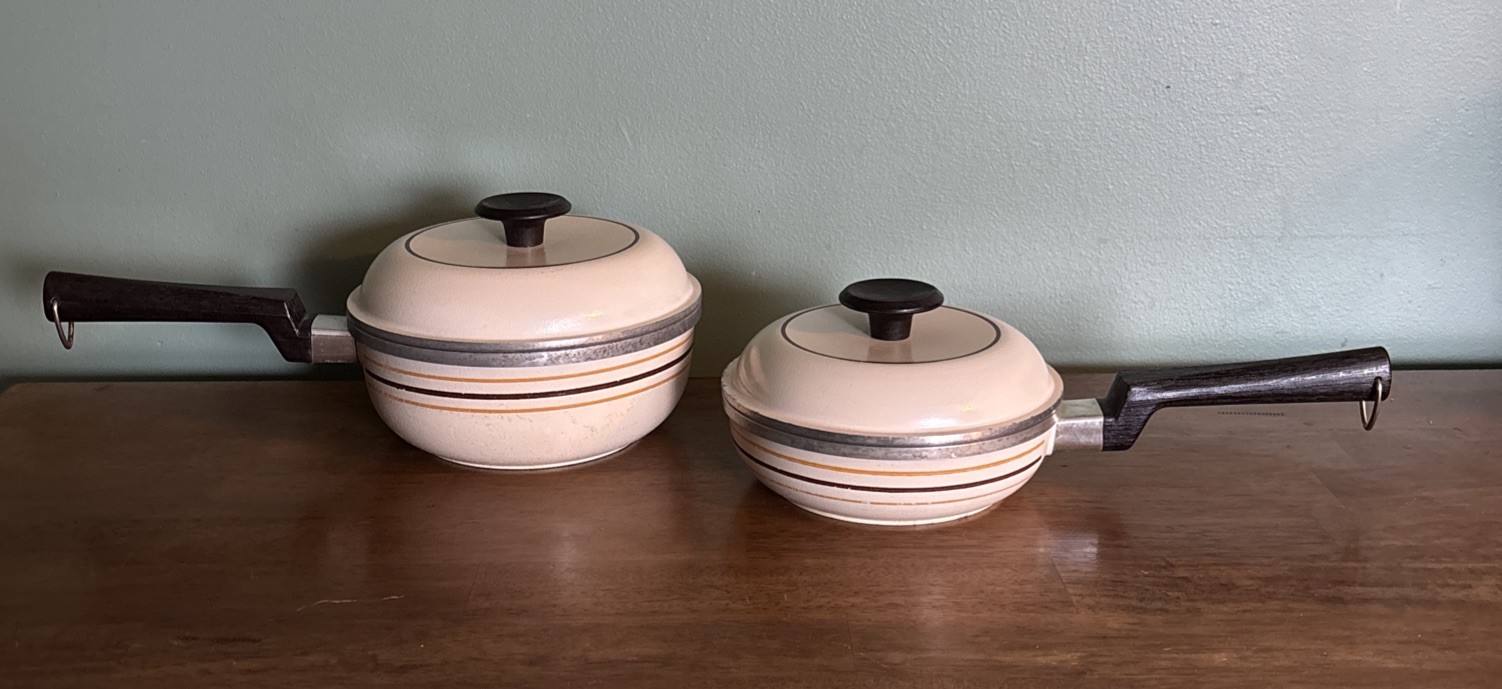 Vintage Regal Ware Cast Aluminum 1 & 2 Quart Sauce Pans Pot\'s w/ Lid USA 