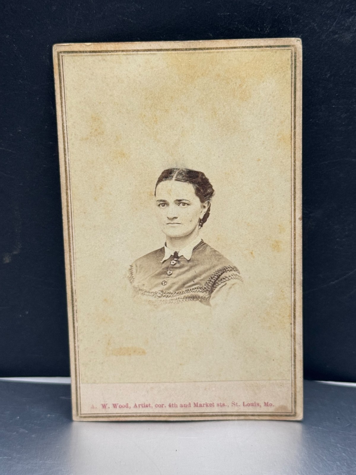 Antique CDV  Victorian Woman Floating Head Wood Studio St Louis MO