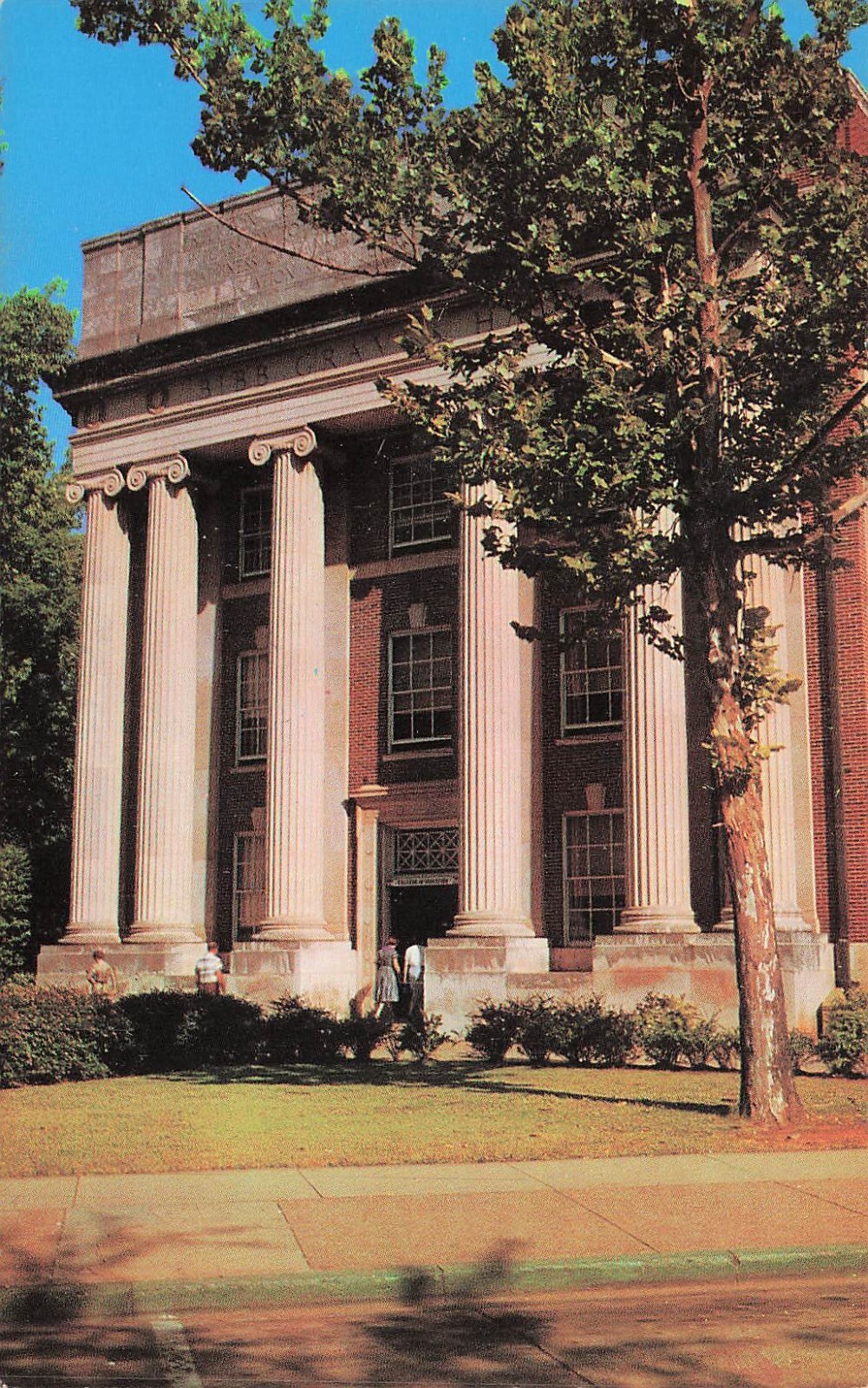 Tuscaloosa AL University of Alabama Bibb Graves Hall Campus Vtg Postcard F42