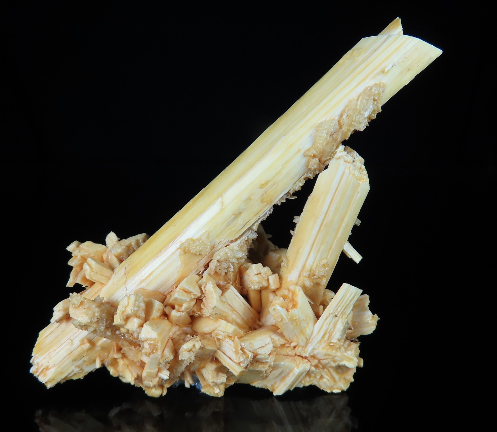 Gorgeous LAUMONTITE crystals * Pine Creek Mine, Scheelite, California