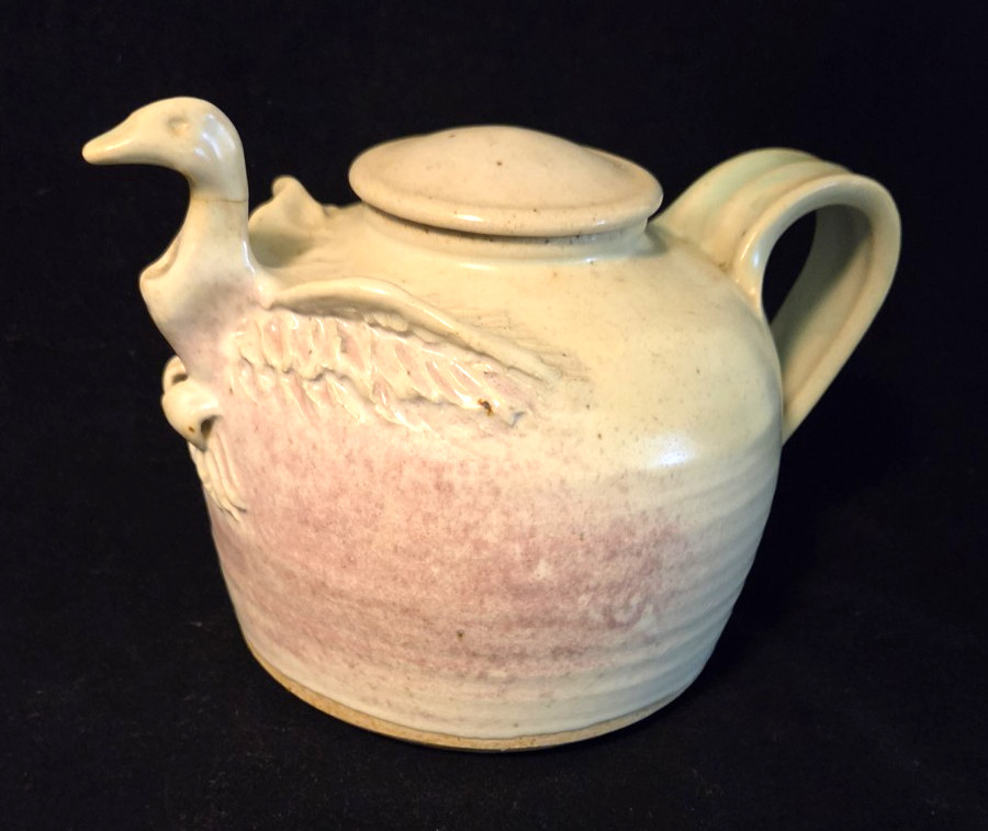 Vtg. Janice McDuffie Roycroft Studio Pottery Bird Teapot - repaired