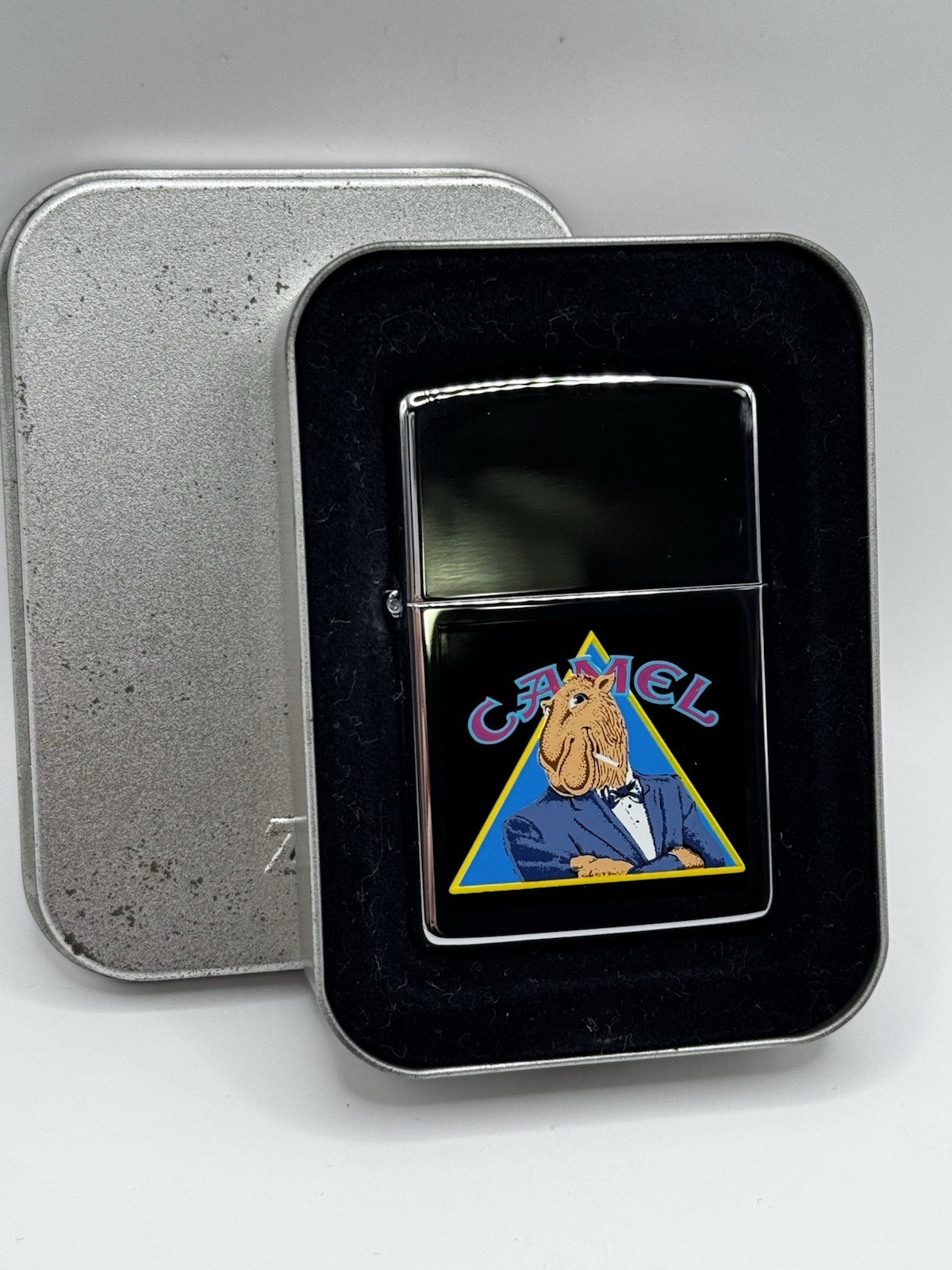 Vintage 1997 Camel Joe Triangle High Polish Chrome Zippo Lighter New In Tin 484
