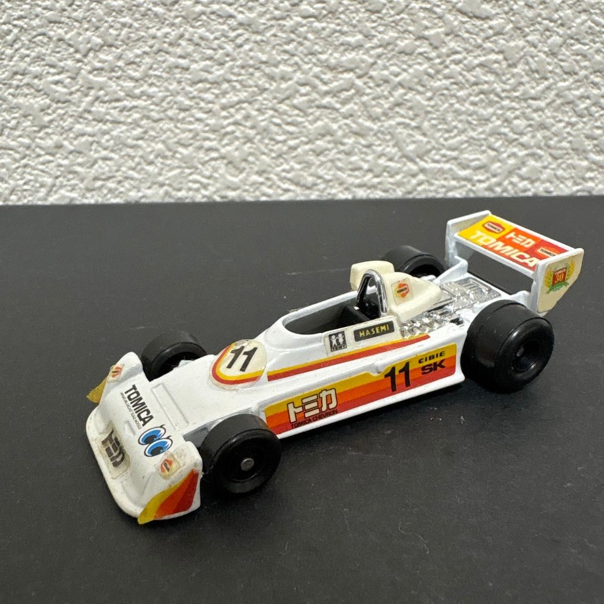 Tomica Tomica Chevron No. 11 F1 Minicar