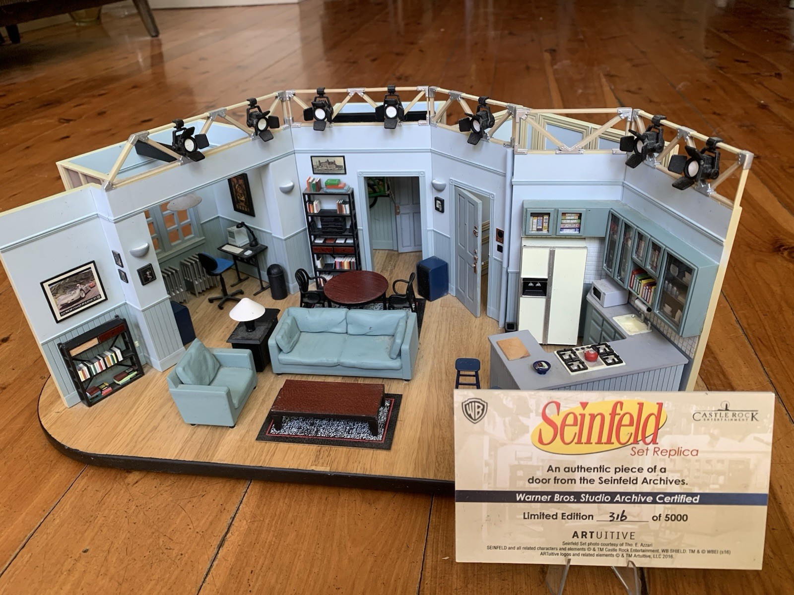 Seinfeld Limited Edition Fine-Art Miniature Replica Set RARE
