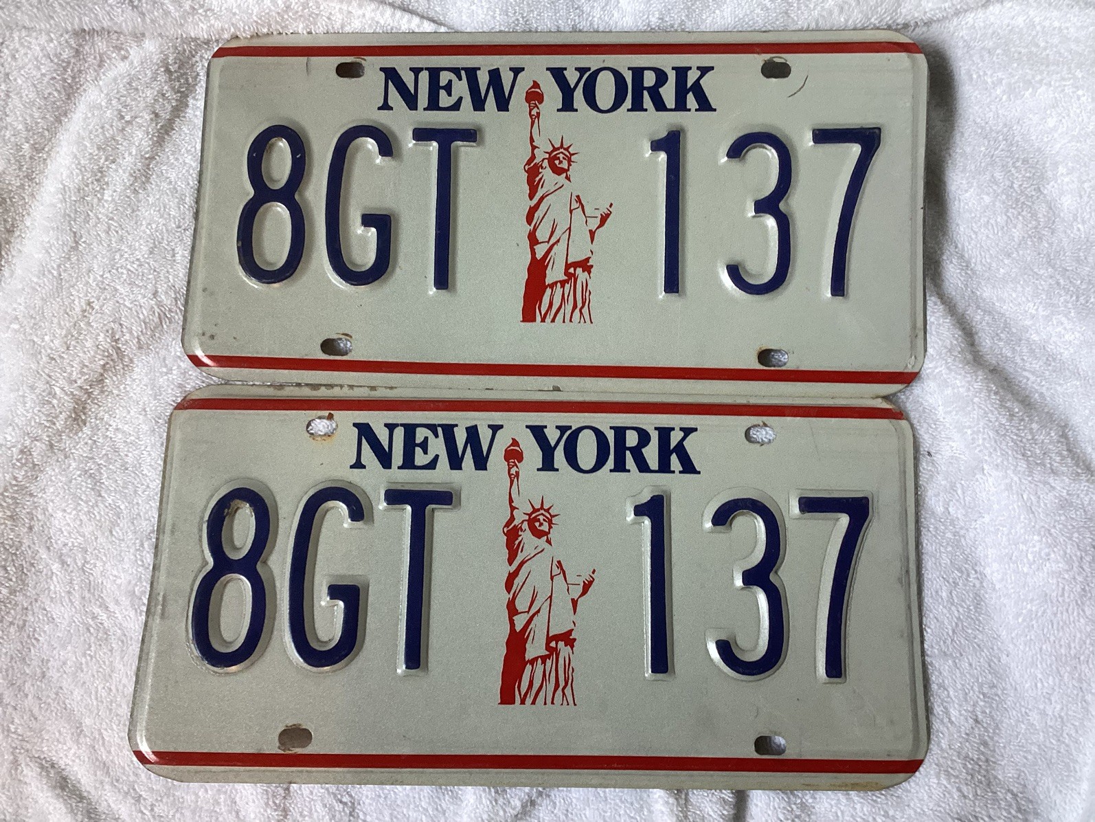 1986-2000 New York Liberty License Plate Set/Pair Tag 8GT 137 1986-2000 New York Liberty License Plate Set/Pair Tag 8GT 137