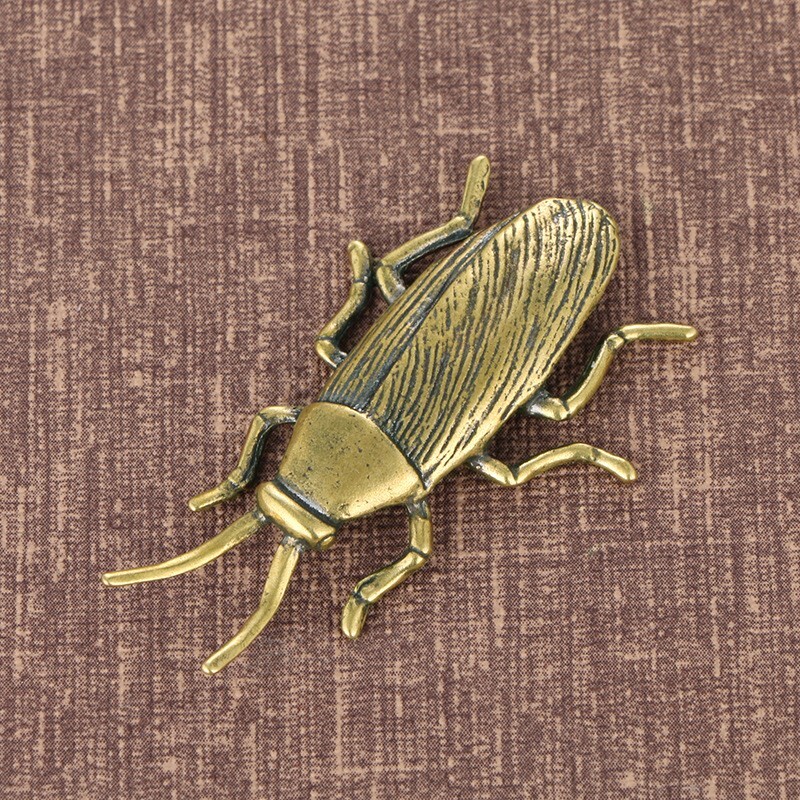 Brass Cockroach Figurine Statue Insect Animal Figurines Toys Desktop Decoration