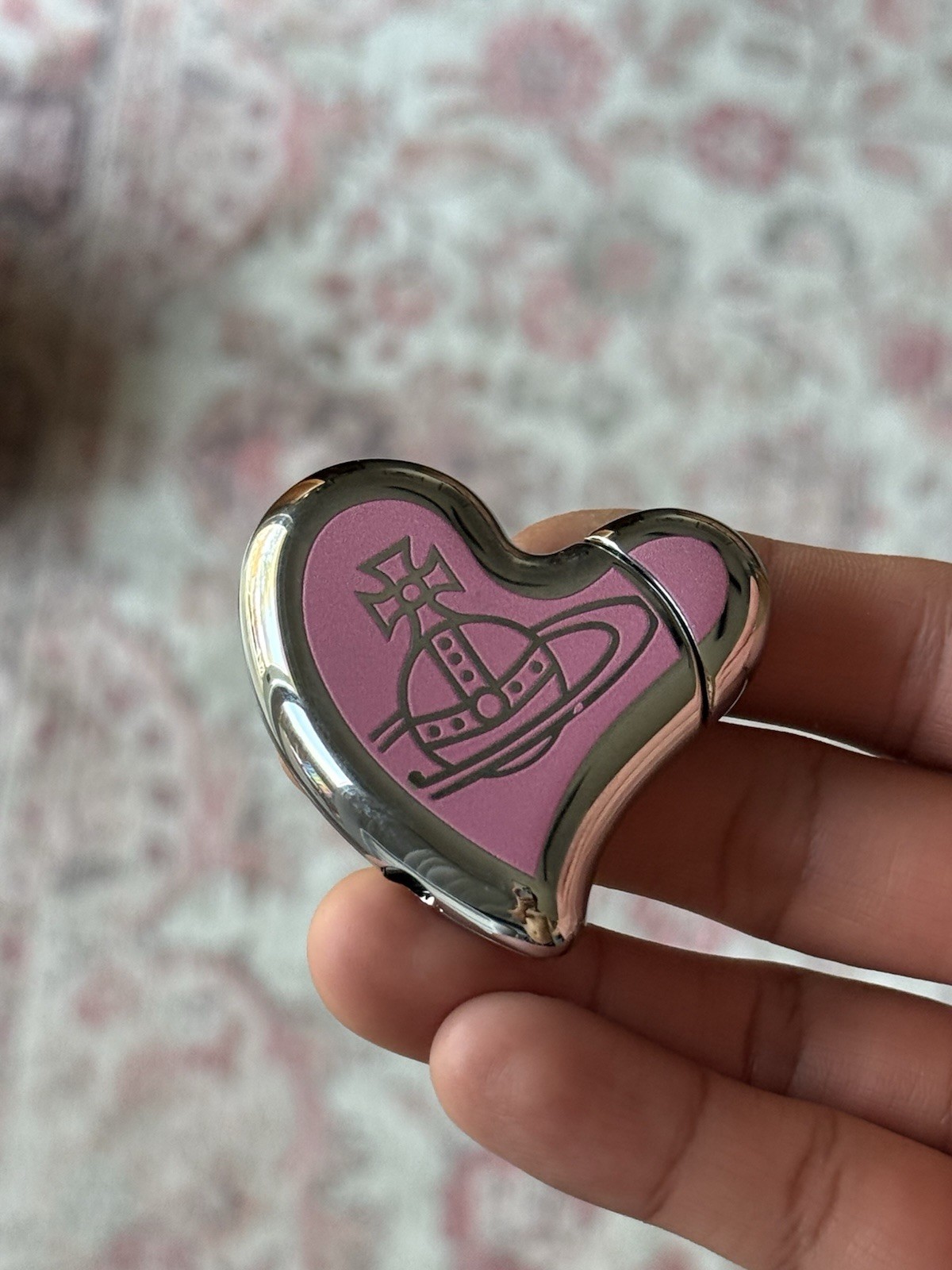 (US SELLER) Vivienne Westwood Pink Heart Lighter OrbSilver Nana USED