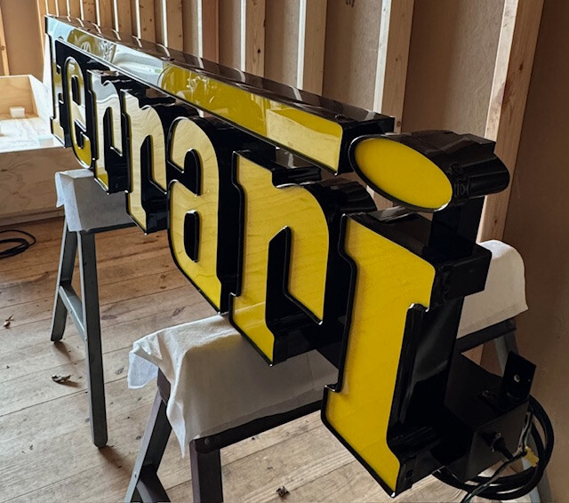 FERRARI DEALER MINT LIGHTED CHANNEL LETTER SIGN LARGE 16