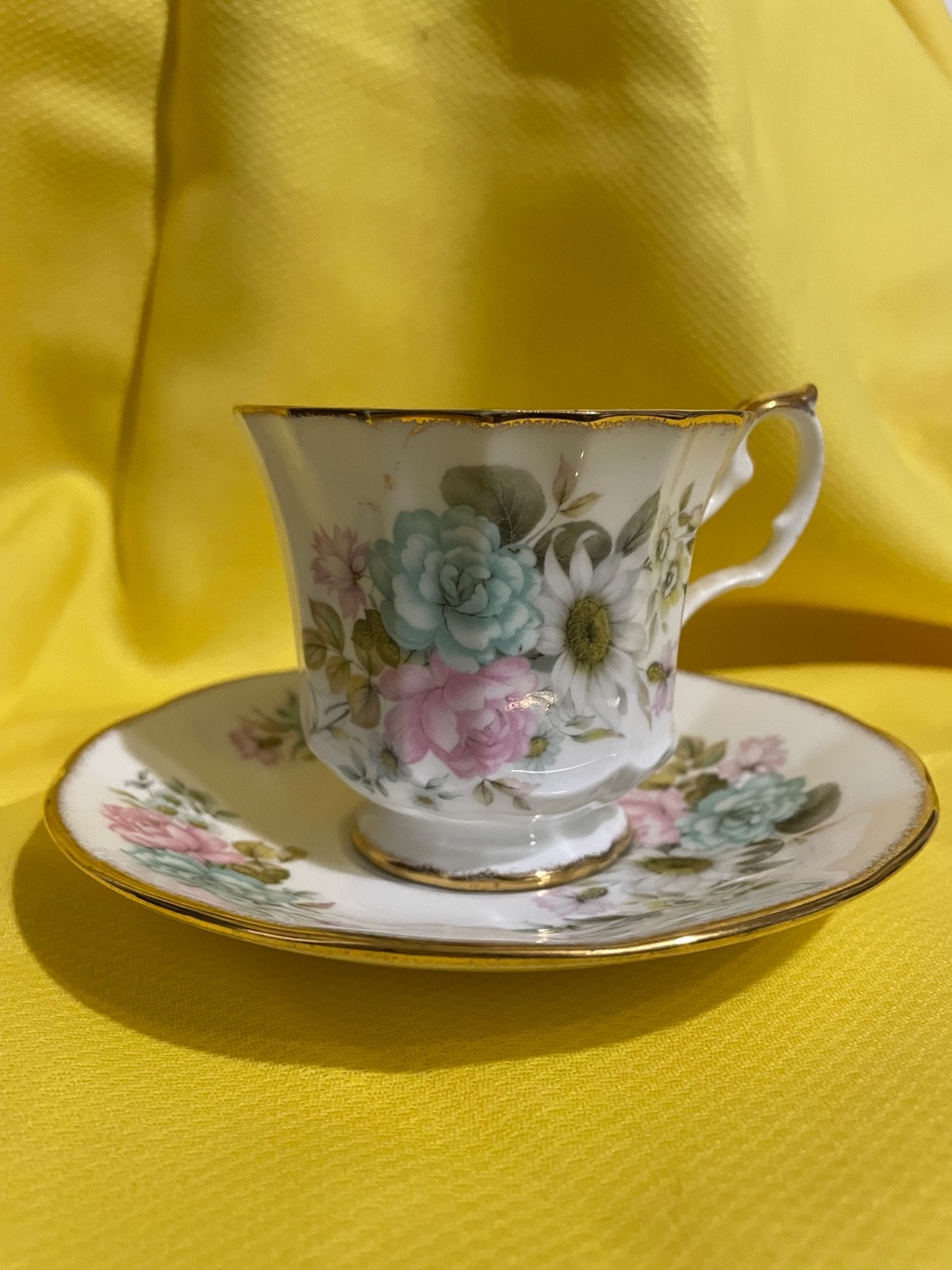 vintage elizabethan floral fine bone china england