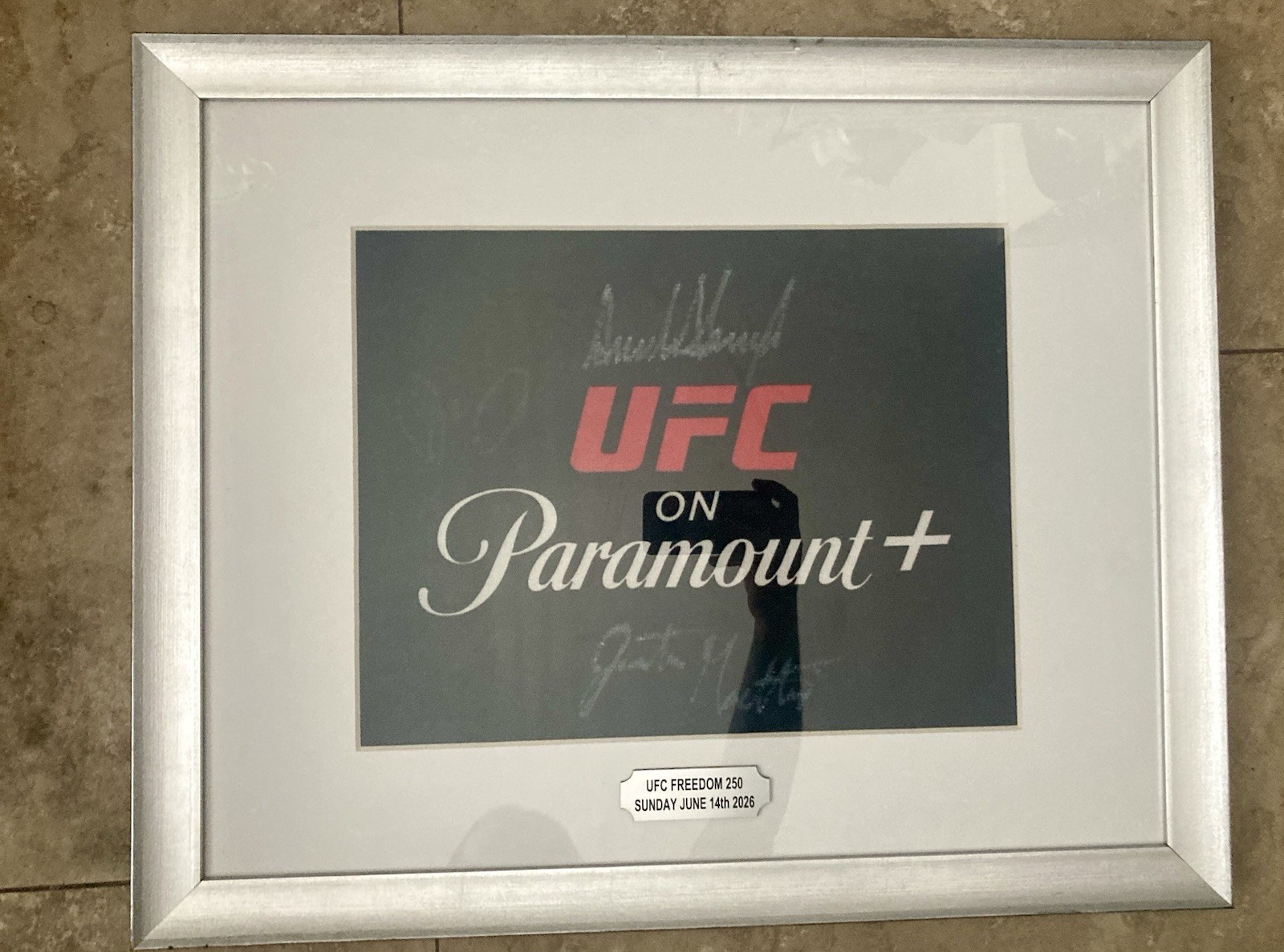 RARE 3x Signed President Trump/Justin Gaethje/Dana White UFC Freedom 250 Towel