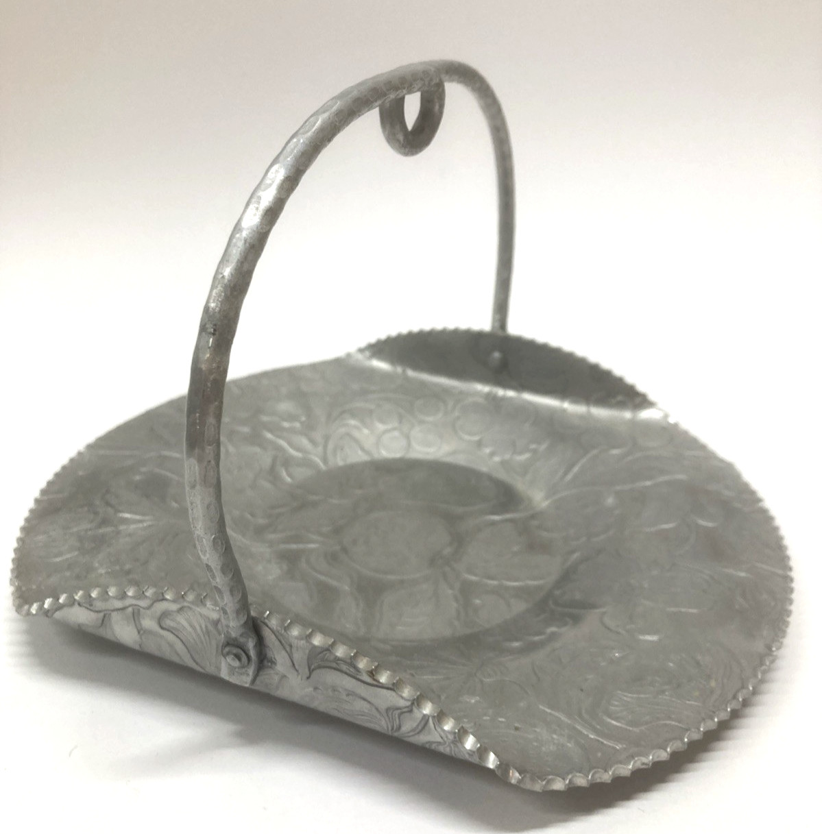Vintage Hand Hammered Hand Finished Aluminum Tray Basket Fruit And Flower Design