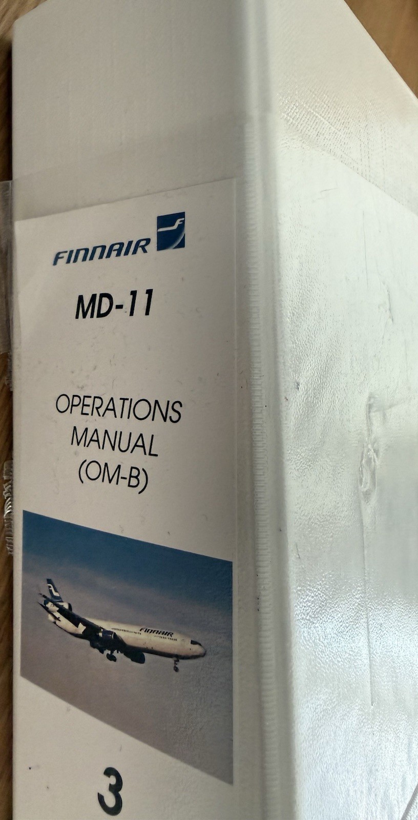 2007 FINNAIR AIRLINES MD11 AIRPLANE PILOT OPERATIONS MANUAL OM-B- VINTAGE