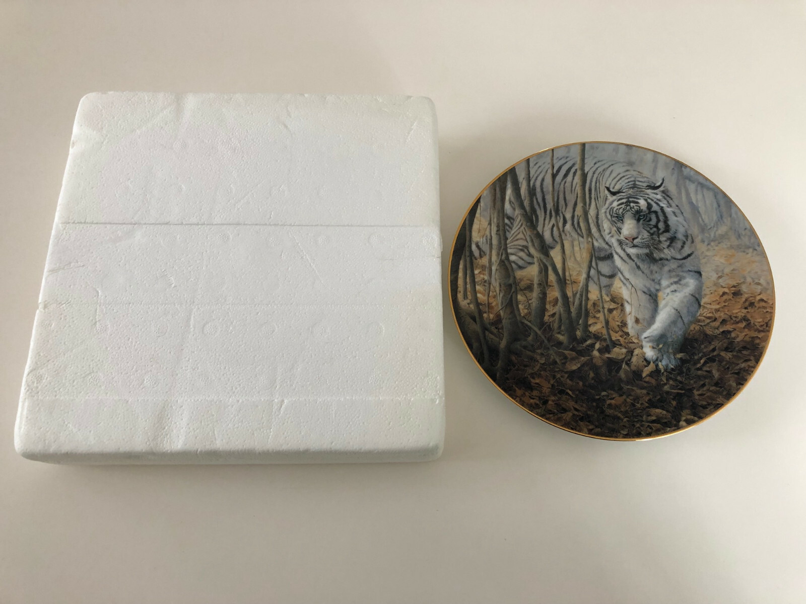 1993 Bradex Softly, Softly 1st Issue Rare Encounters Collector Plate