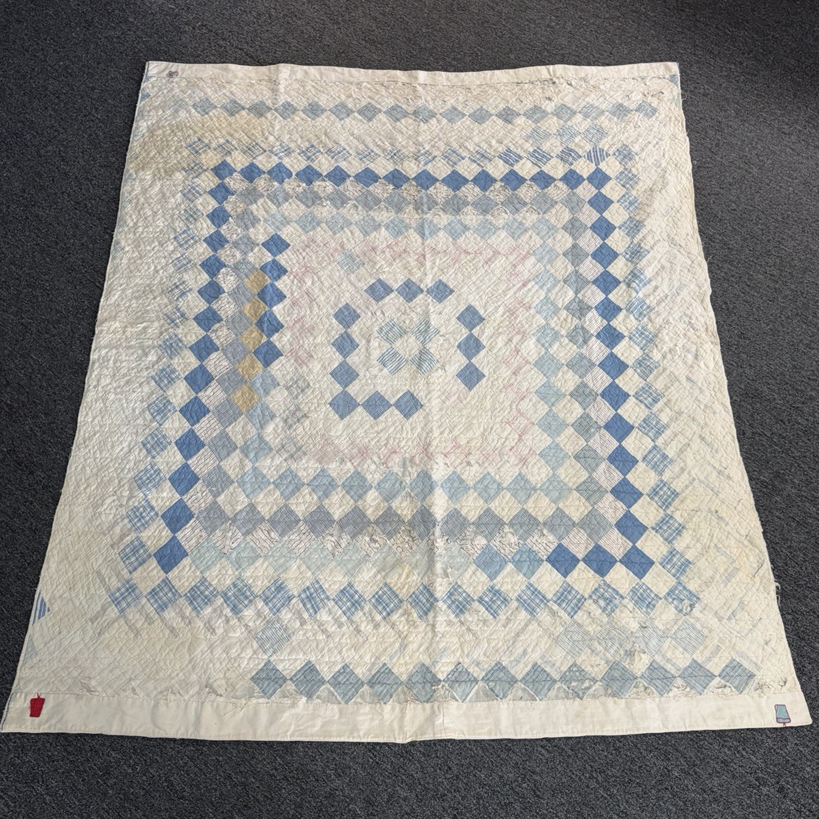 Vintage 40s Handmade White Irish Chain Diamond Patchwork Blanket Quilt 74”x63”