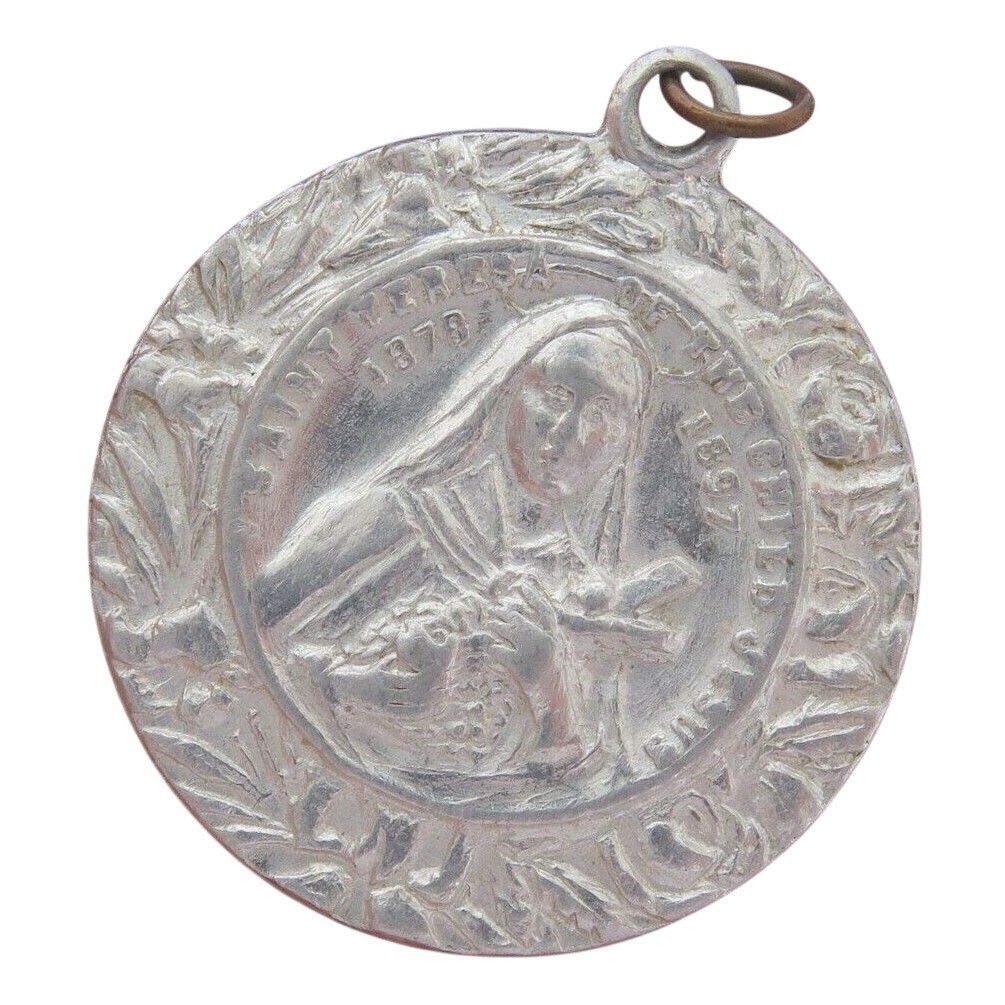 Vintage Catholic  Saint Teresa of the Child Jesus 1878 1897 Silver Medal Pendant