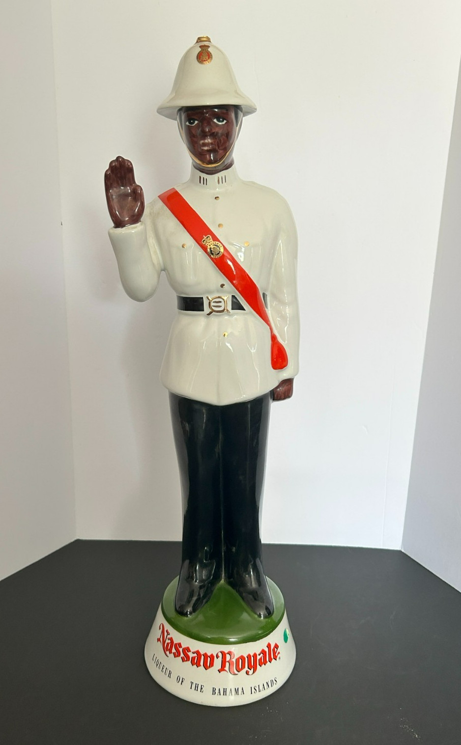 Vintage Nassau Royale Bahama Policeman Decanter 18 Vintage Nassau Royale Bahama Policeman Decanter 18