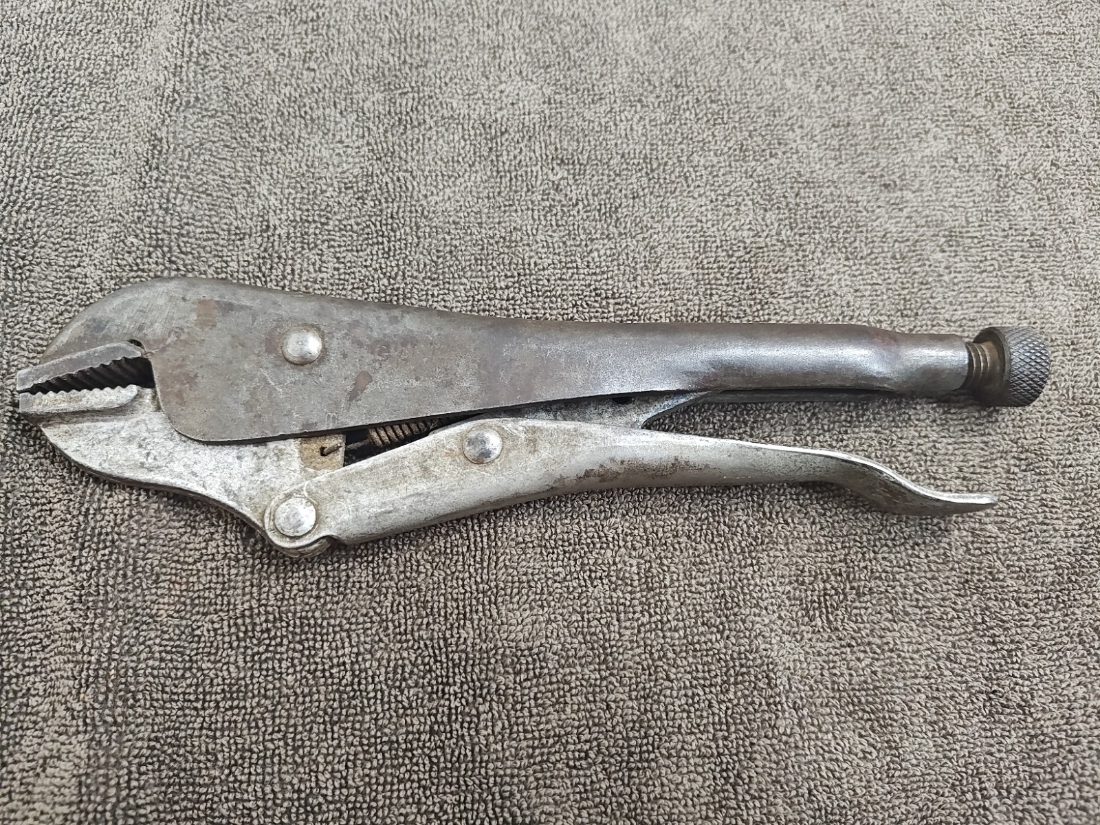 Vintage Knu-Vise VW-10 Locking Pliers Detroit MI USA WWII Era 1942-1946 
