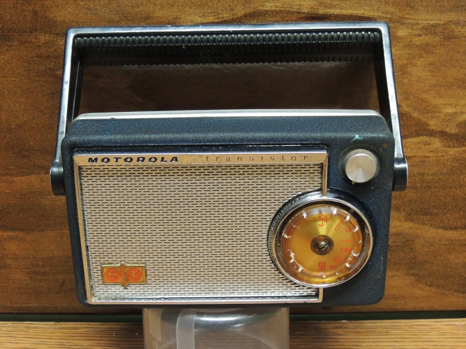 ESTATE VINTAGE MOTOROLA 6X32E Transistor Radio USA
