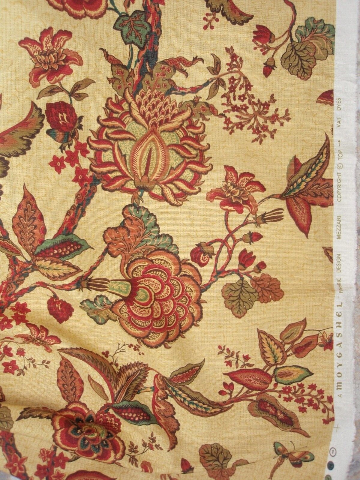 Vintage Moygashel Fabric -\'Mezzari\' (Tree of Life) - 10.5 metres