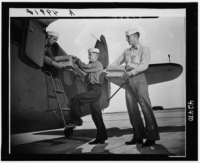 Photo:Blood Plasma Shipment Air Transport WWII Sailors Plane 1940s