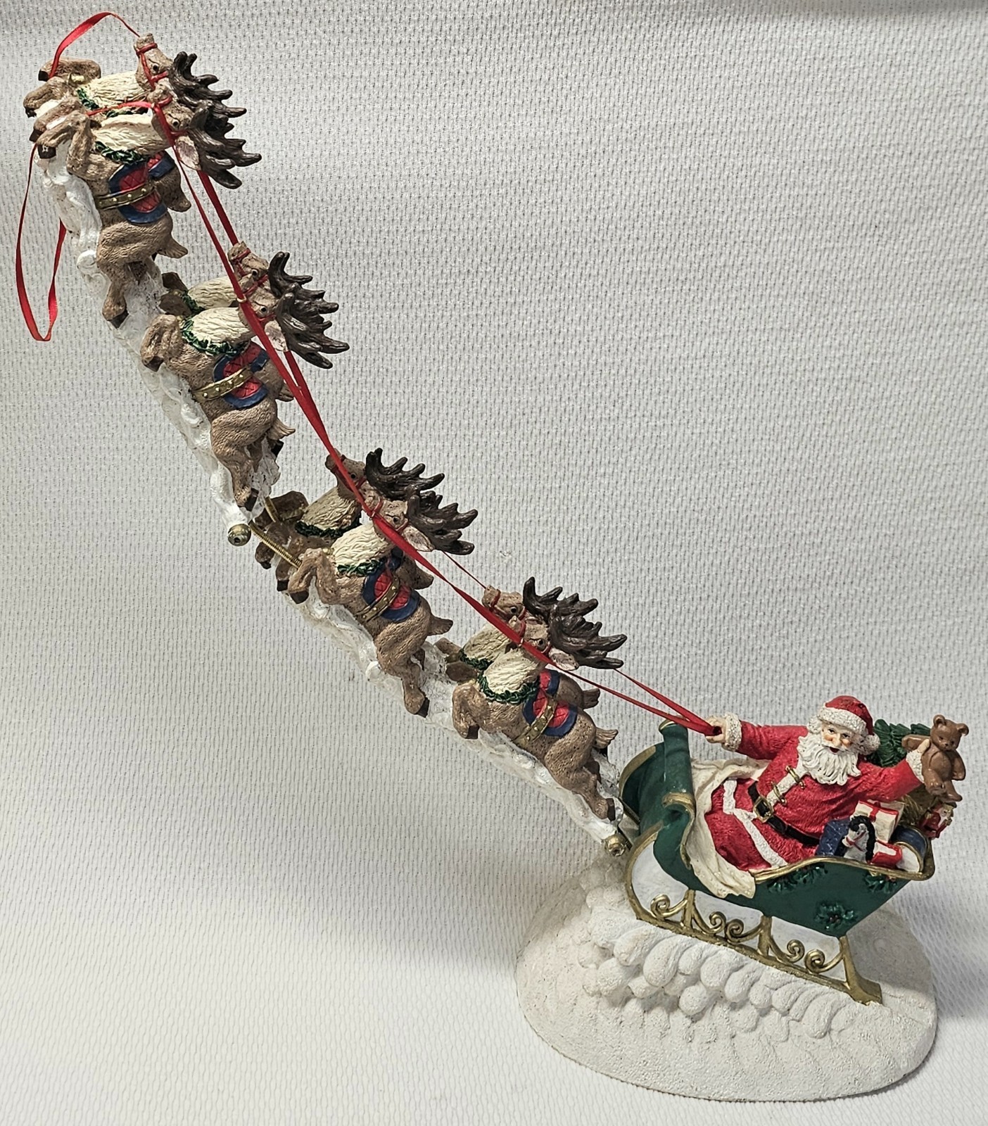 Vintage Jaimy Christmas Santa Sleigh + Flying Reindeer 17\