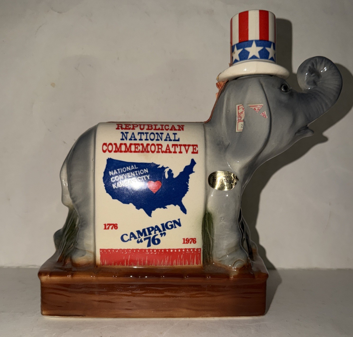 1976 Ezra Brook RNC Elephant Decanter W/Hat & stickers still on (12923) 1976 Ezra Brook RNC Elephant Decanter W/Hat & stickers still on (12923)