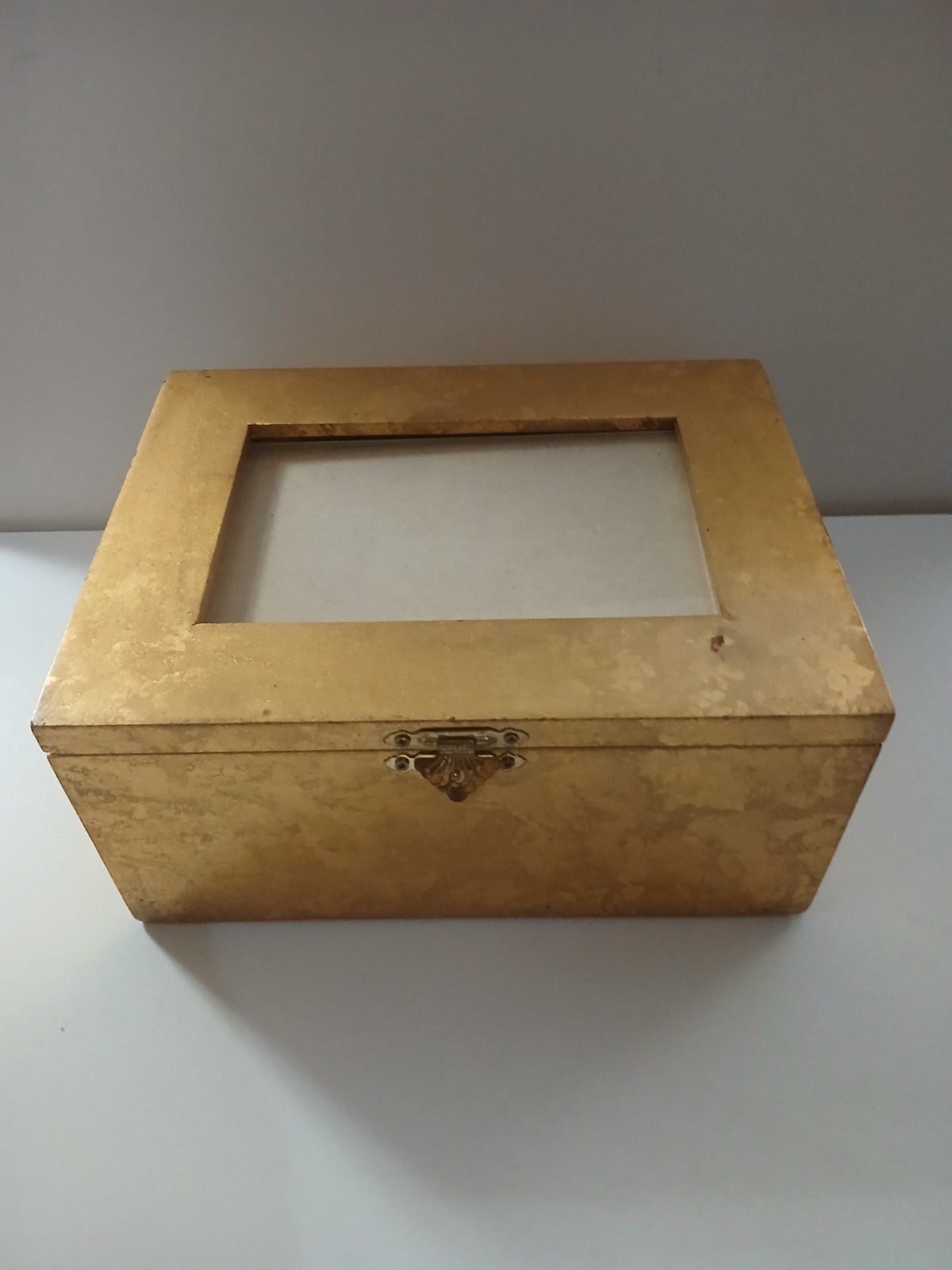 Vintage Wood/Metal Keepsake Box Hinged Lid Gold Shade