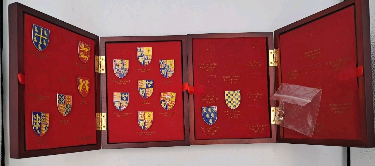 Atlas Editions Kings & Queens of GB Coat of Arms Pin Badges bundle display cases