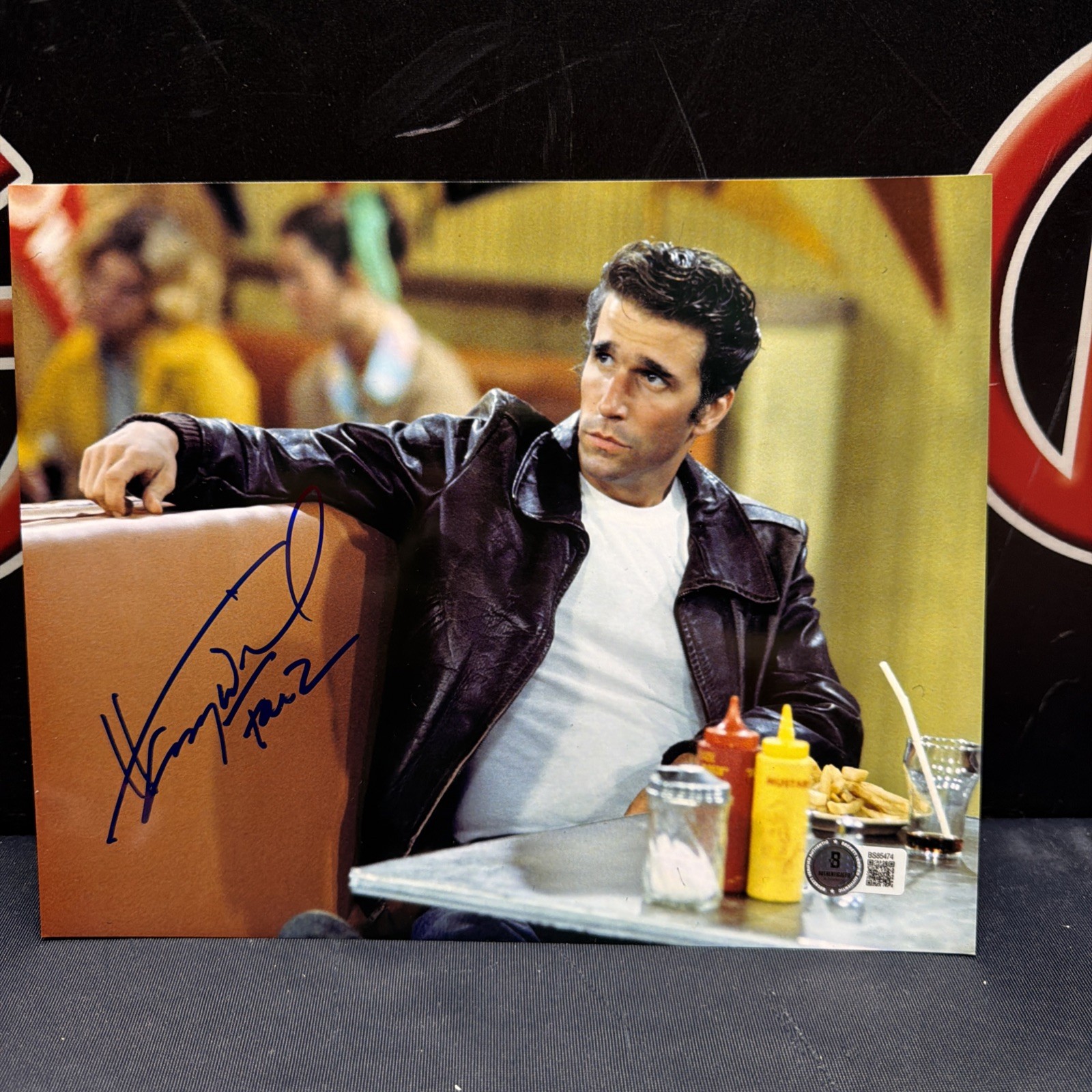 Henry Winkler Happy Days Signed 8x10 Photo Autographed Beckett BAS COA AUTO Fonz