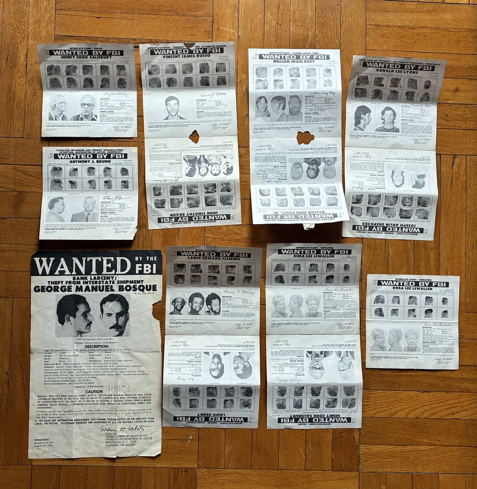 Lot Of FBI Wanted Posters Original 1970s Mailing Envelopes Mailers Lot Of FBI Wanted Posters Original 1970s Mailing Envelopes Mailers
