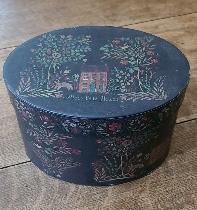 Bobs Boxes Primitives Bless This House II Oval Box Lid Blue Floral Rabbit Bird 