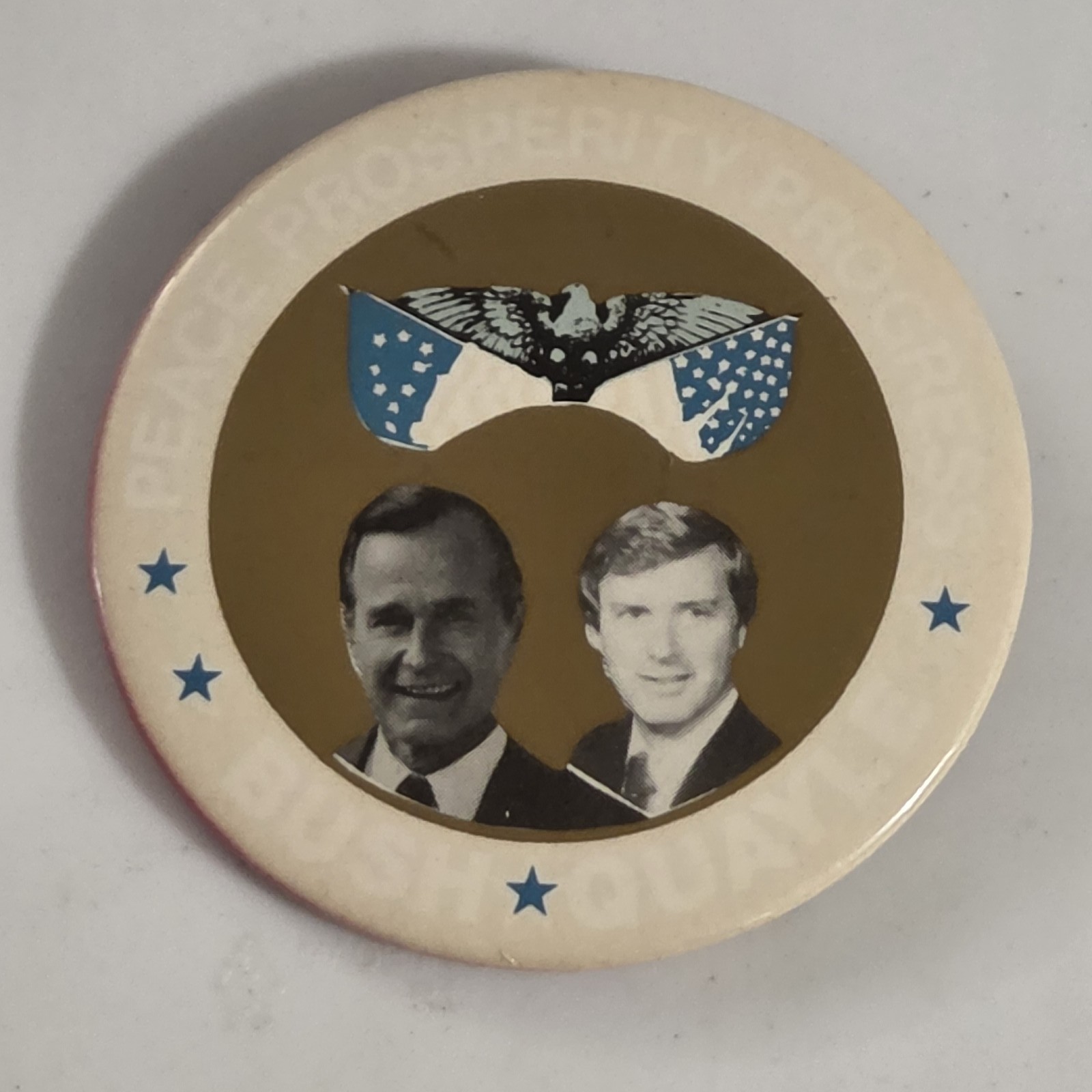 Vintage George H.W. Bush Dan Quayle 1988 Campaign Pin Button Peace Prosperity