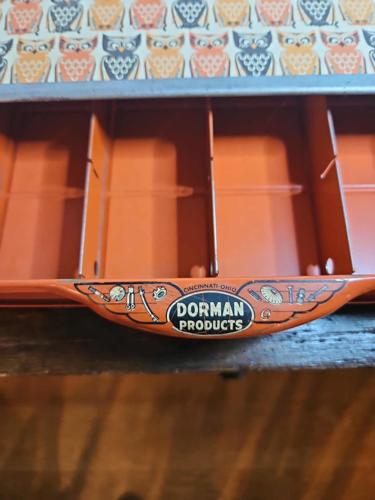 Vtg DORMAN PRODUCTS METAL TIN BOX BRAKE SPRING HARDWARE CABINET, Retro Owls, WOW