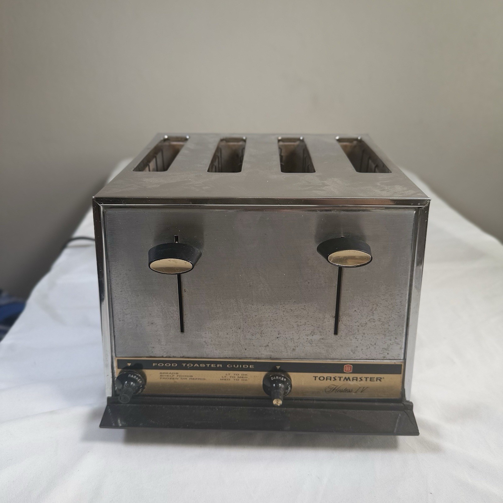Vintage Toastmaster Hostess IV 4-Slice Chrome Toaster Tested Working Mid Century