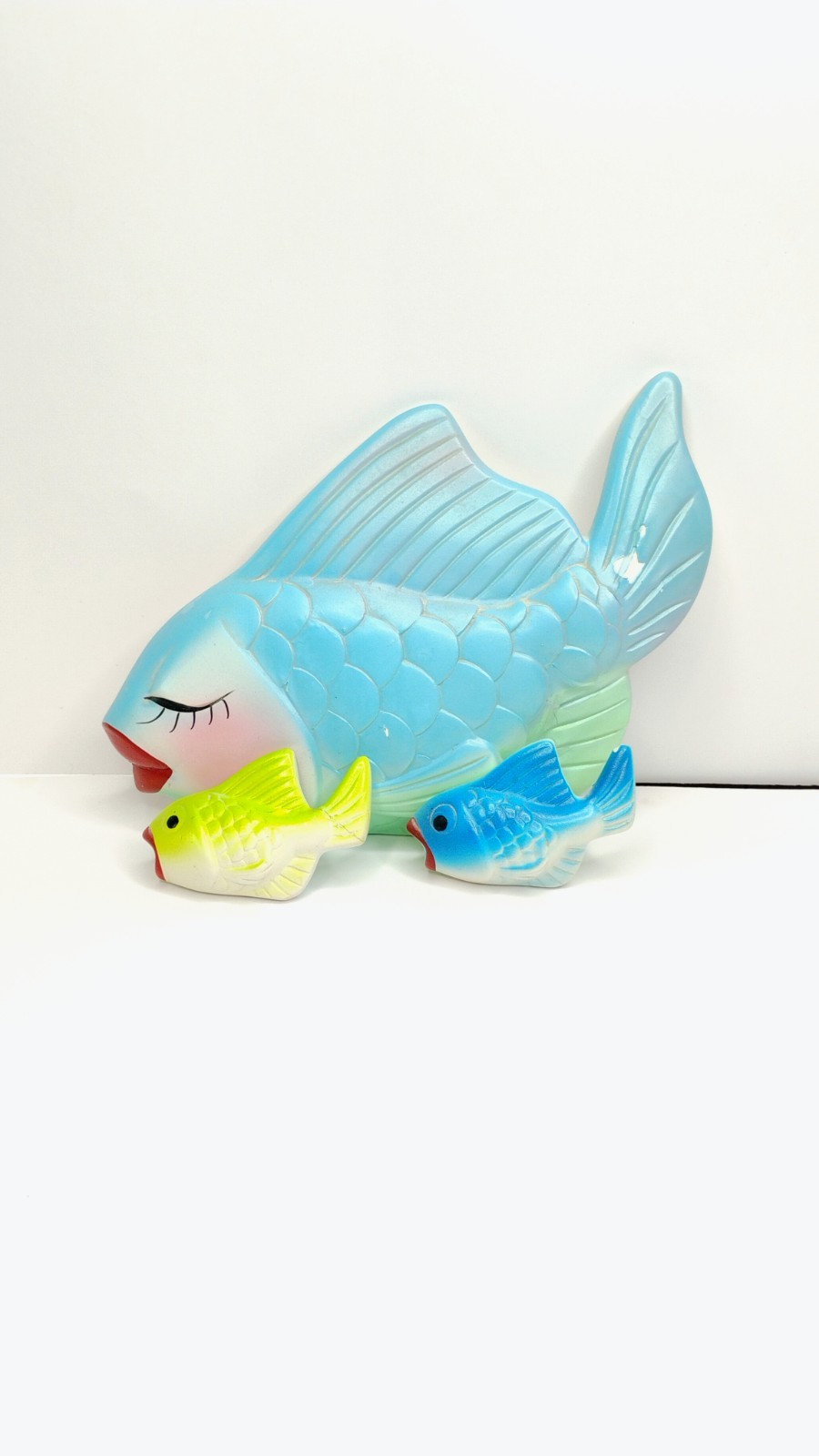 Vintage Mama & Baby Fish Chalkware Wall Hanging As Is