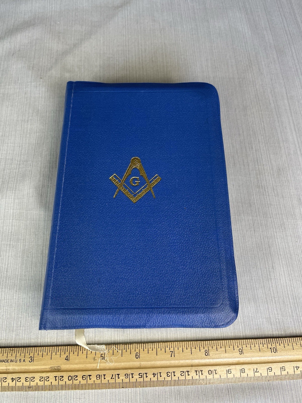 Holman Masonic Bible Temple Illustrated 1940 Masonic Edition **Pages clean**