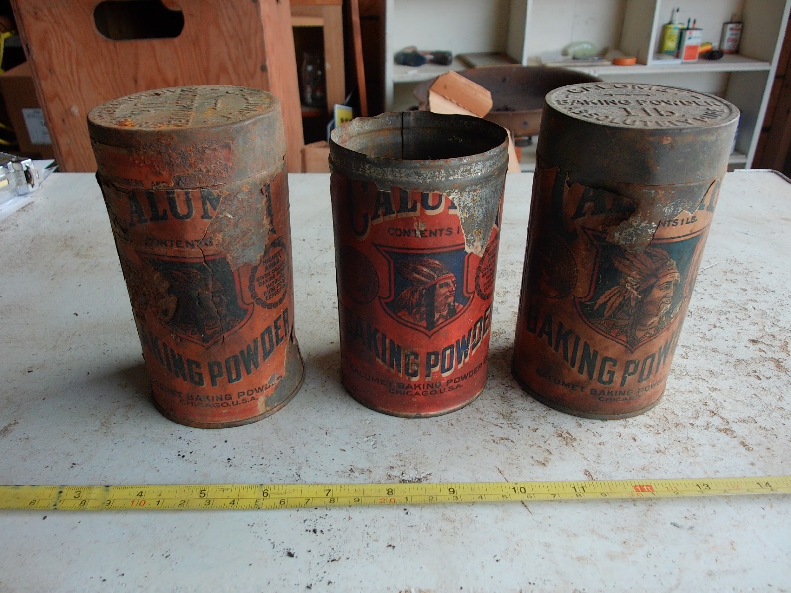 Vintage Lot of 3 Older Style Calumet Baking Powder Tins Cans Lot 25-49-1