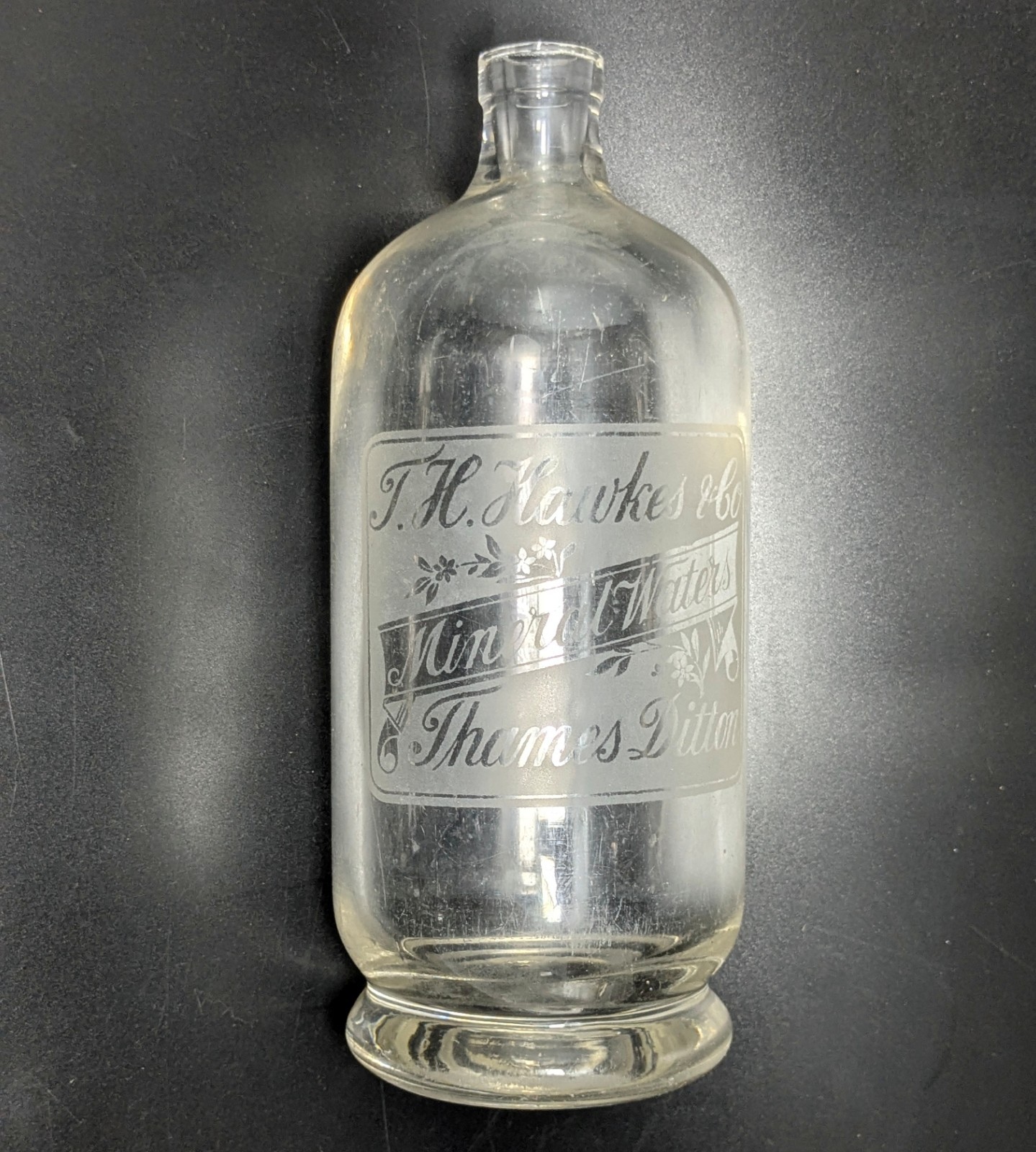 Antique Mineral Water Bottle T.H. Hawkes & Co Thames Ditton Siphon Victorian 