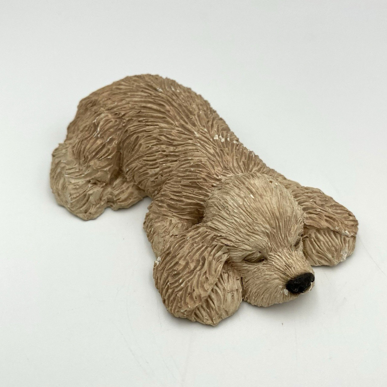 Vintage 1998 Sandicast Cocker Spaniel Dog Buff Sleeping Floppy Ears 3.5\
