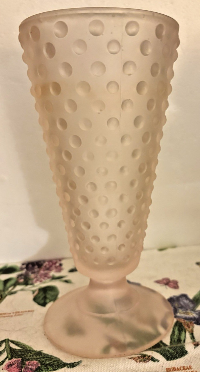 Vintage Pink Frosted Glass Pedestal Vase Hobnail Bubbles 8” Tall