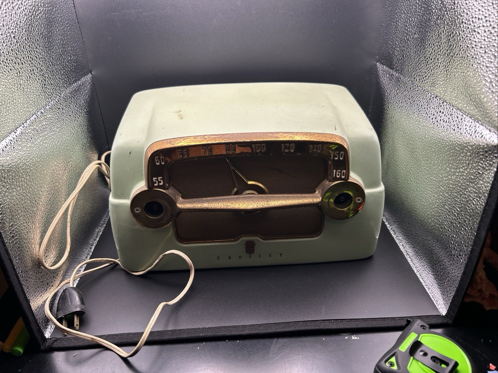 Vintage Crosley E15 Dashboard AM Tube Radio From 1953 \ Vintage Crosley E15 Dashboard AM Tube Radio From 1953 \