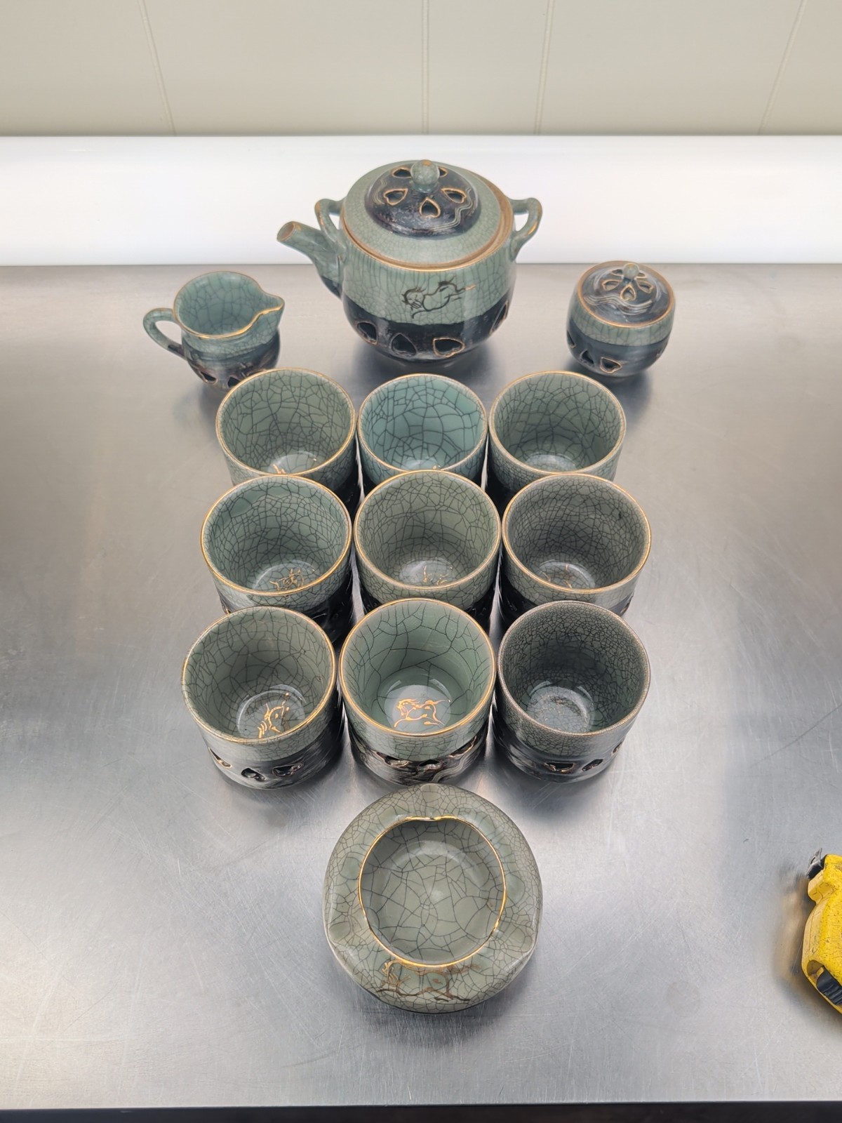 RARE Golden Horse Otagiri Tea Set Of 13 Somayaki Soma Ware Pottery Japanese VTG