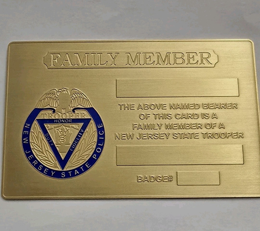 2026 NOVELTY NEW JERSEY STATE TROOPER  FAMILY MEMBER GOLD CARD NOT  ENGRAVED