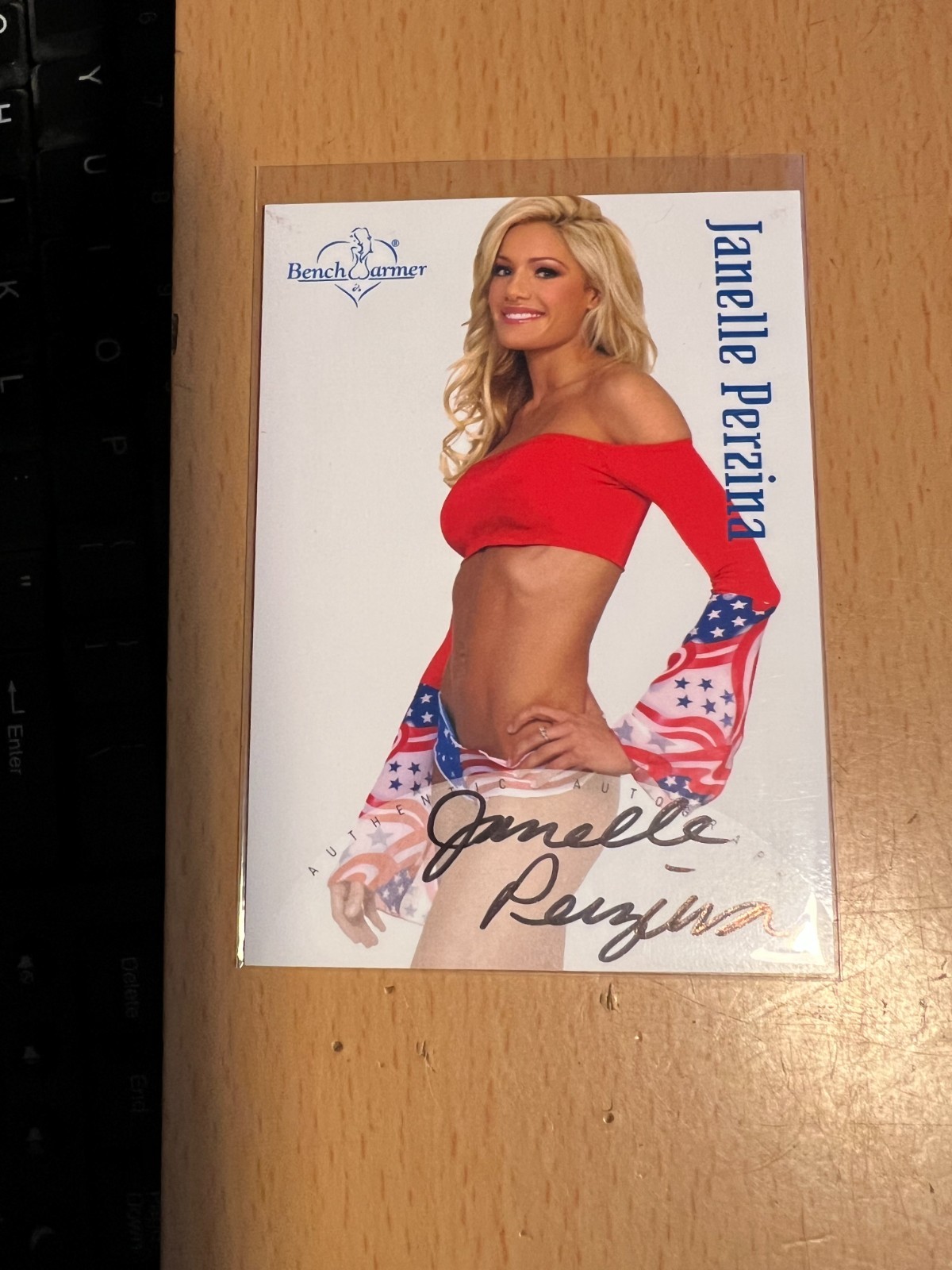2004 Bench Warmer Janelle Perzina Auto Autograph #8