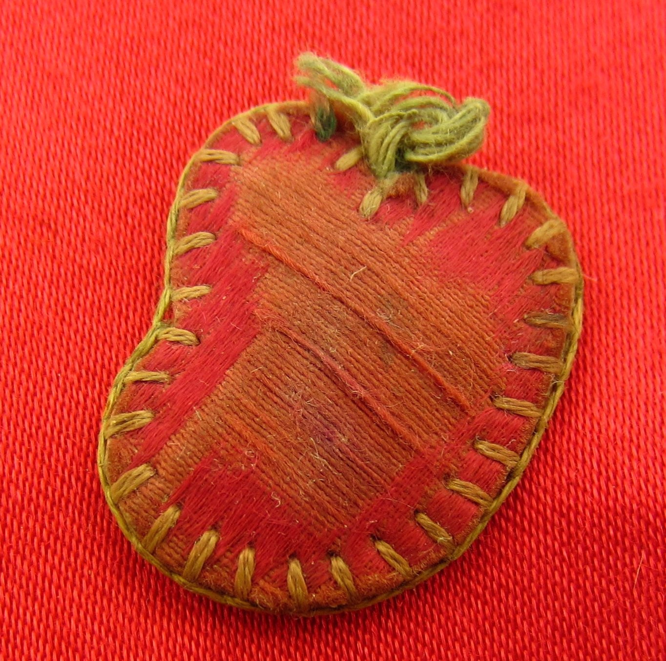 Antique SACRED HEART OF JESUS Scapular Badge Religious Catholic Holy Devotional