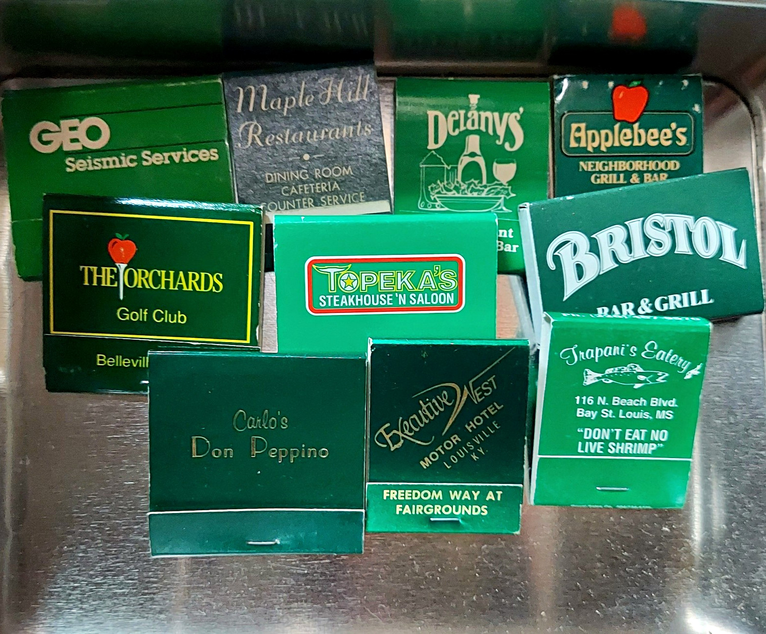 Vintage Green Collectible Advertising Matchbook Lot Applebee's Restaurants