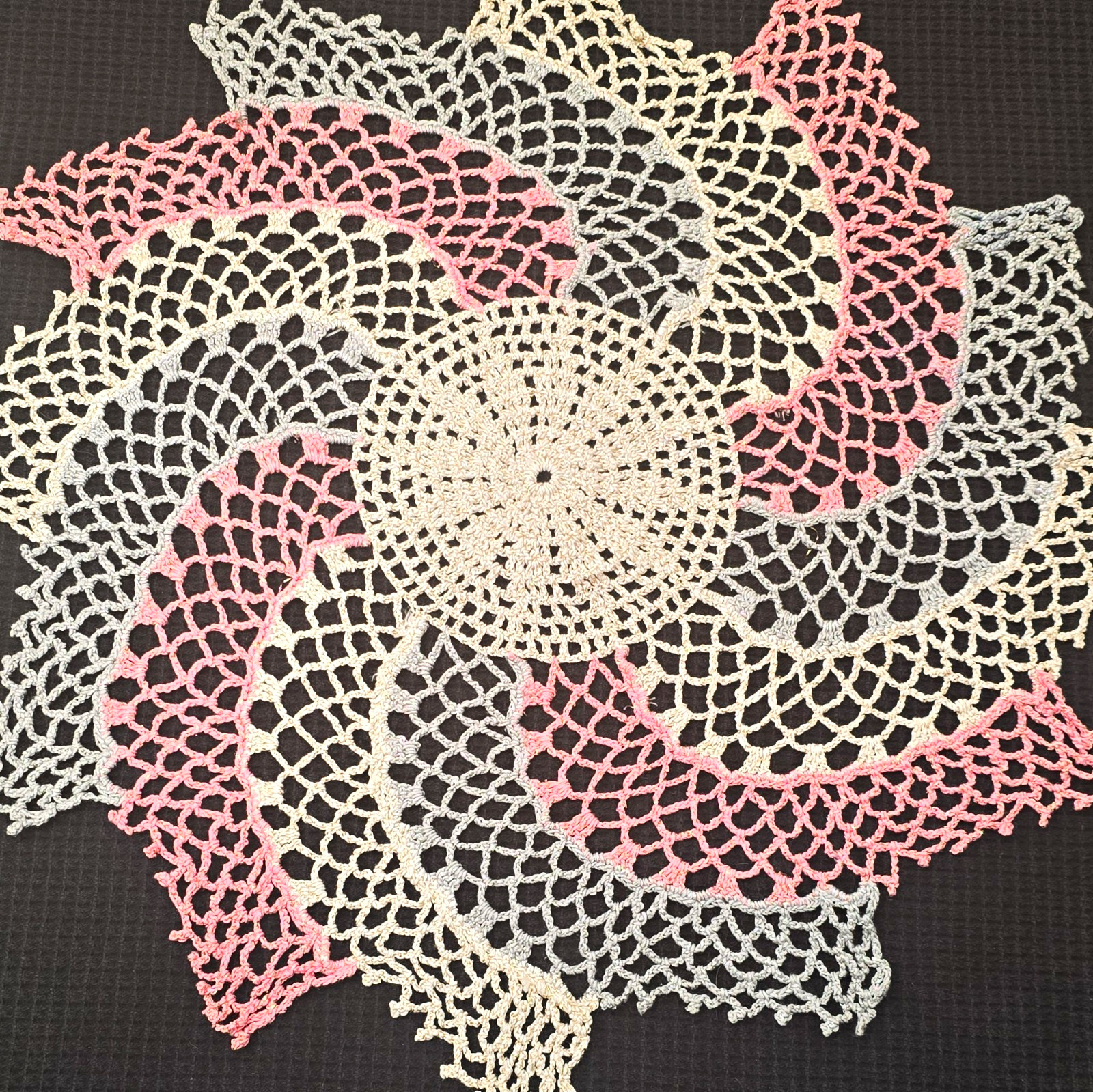 Beautiful Vintage Pink Gray Lace Crochet Round Doily Floral Pattern 10-15 in